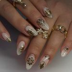 false_nails